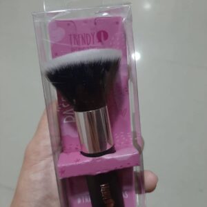 Brocha para Base Trendy | Aplicación uniforme y acabado profesional